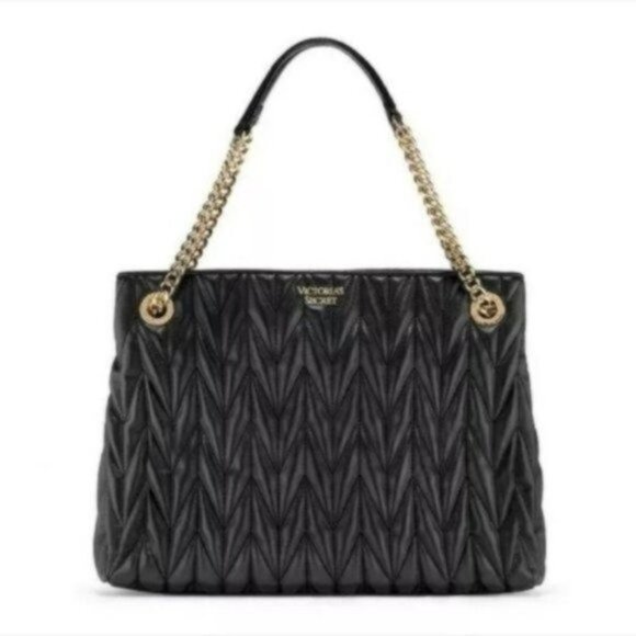 NWT Victoria's Secret Chevron Quilt Shoulder Bag - Picture 2 of 4